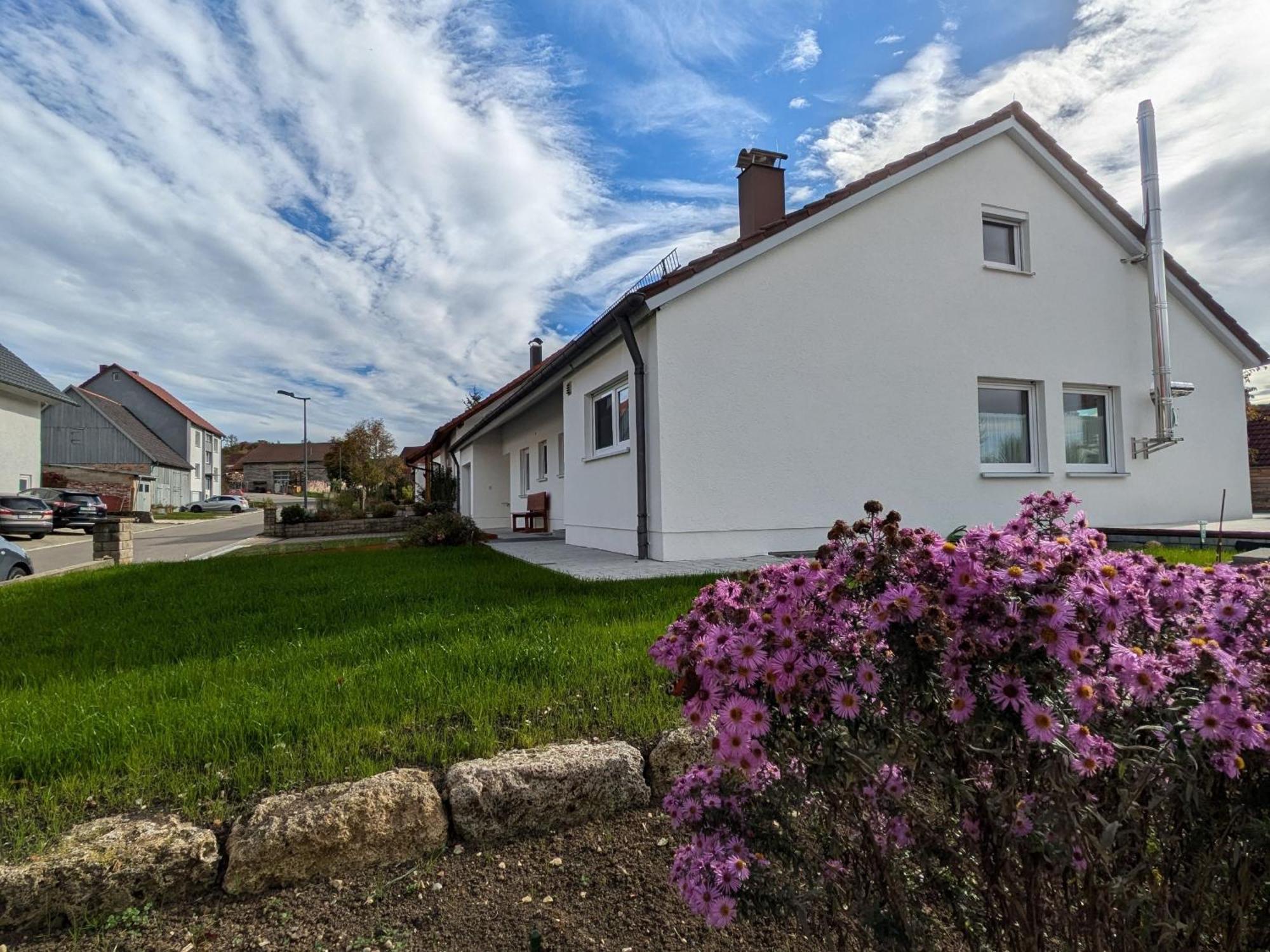 Ferienwohnung Am Alenberg 뮌싱겐 외부 사진